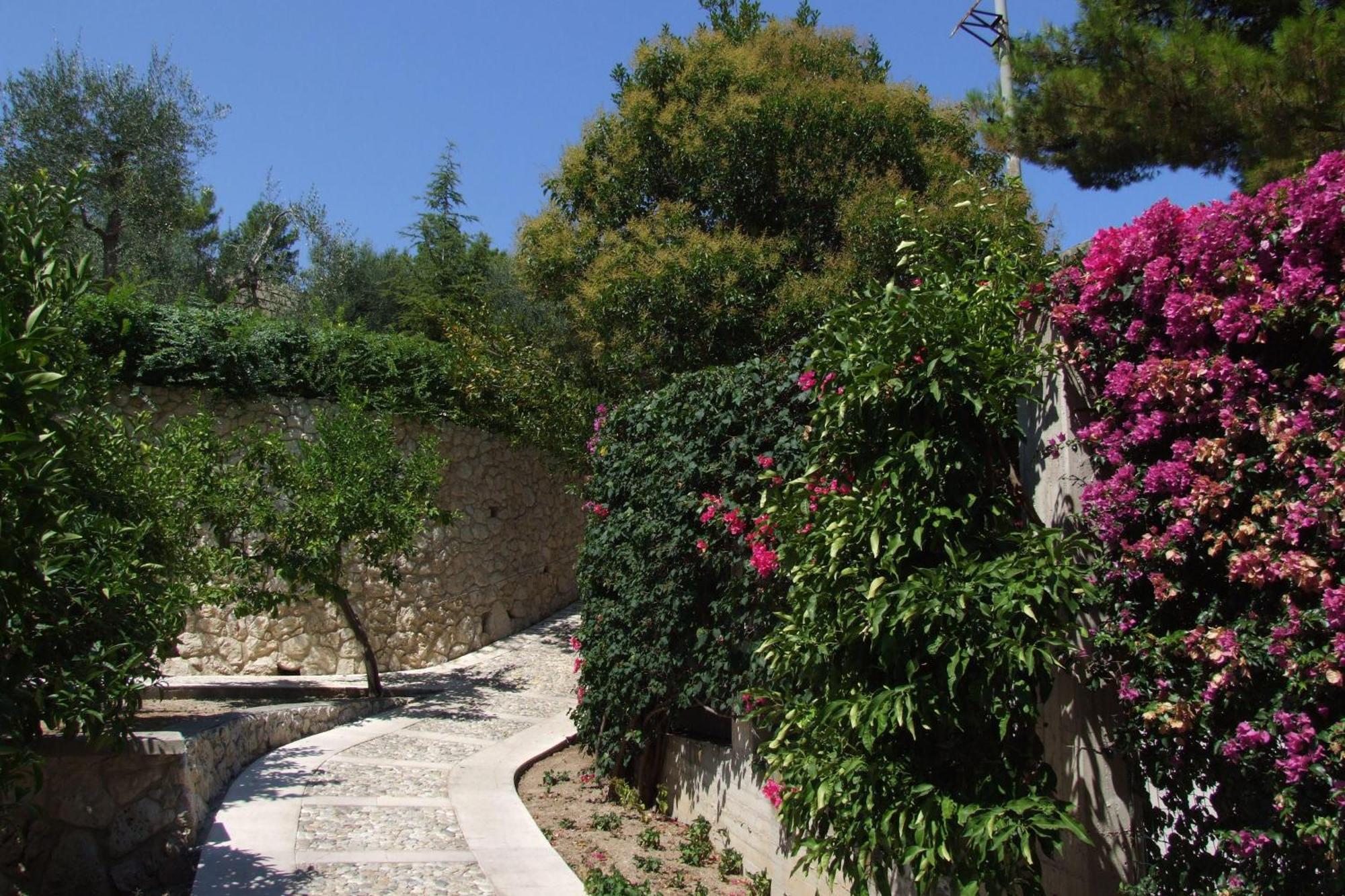 Villaggio Hotel Ripa Rodi Garganico Exterior foto